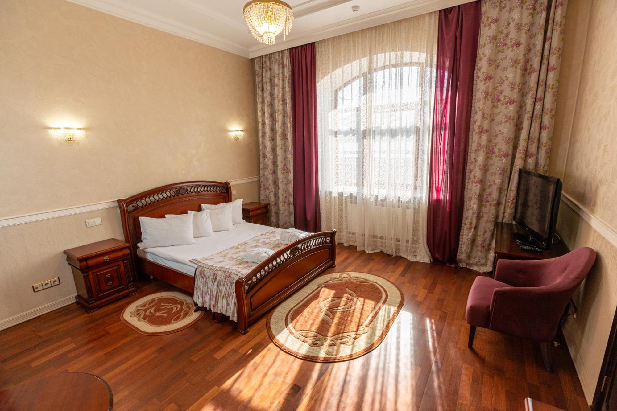 Koncha Zaspa Park Kozyn Bagian luar foto